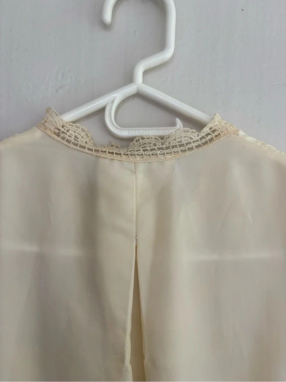 Vintage Christian Dior Lingerie Ivory Lace Nightgown Slip Dress 70-80s Coquette - Picture 5 of 9